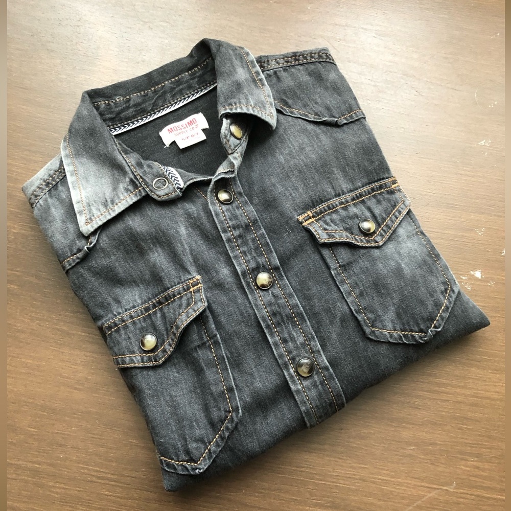 Mossimo kids western snap button shirt size S